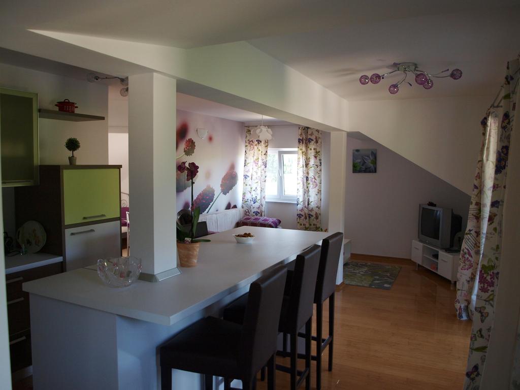 Kaj-Lux Apartment Tuheljske Toplice Exterior photo